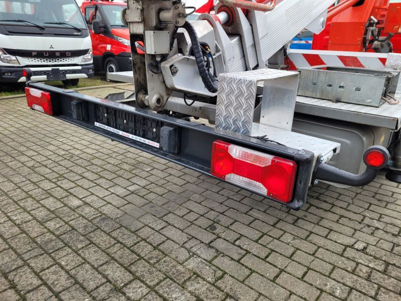 Iveco Daily 35S11 podnośnik koszowy 20 m Multitel MT202DS - פלטפורמה אווירית מותקנת על משאית: תמונה 5 Iveco Daily 35S11 podnośnik koszowy 20 m Multitel MT202DS - פלטפורמה אווירית מותקנת על משאית: תמונה 5
