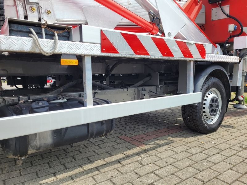 Iveco Daily 35S12 podnośnik koszowy 21 m Multitel MX210 - פלטפורמה אווירית מותקנת על משאית: תמונה 4 Iveco Daily 35S12 podnośnik koszowy 21 m Multitel MX210 - פלטפורמה אווירית מותקנת על משאית: תמונה 4
