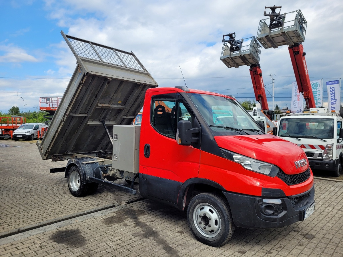 Iveco Iveco Daily 35C13 wywrotka - כלי רכב מסחרי מזהיר: תמונה 2 Iveco Iveco Daily 35C13 wywrotka - כלי רכב מסחרי מזהיר: תמונה 2