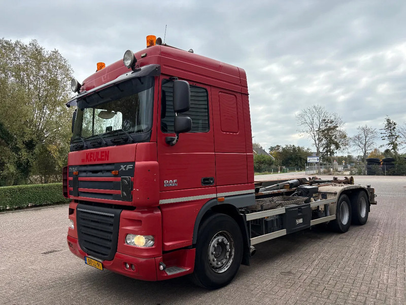 DAF XF 105 . 410 / 6X2 / MULTILIFT XR 26S61 / APK - TUV OKTOBER 2025 / EURO 5 / AUTOMAAT / - משאית הרמת וו: תמונה 2 DAF XF 105 . 410 / 6X2 / MULTILIFT XR 26S61 / APK - TUV OKTOBER 2025 / EURO 5 / AUTOMAAT / - משאית הרמת וו: תמונה 2