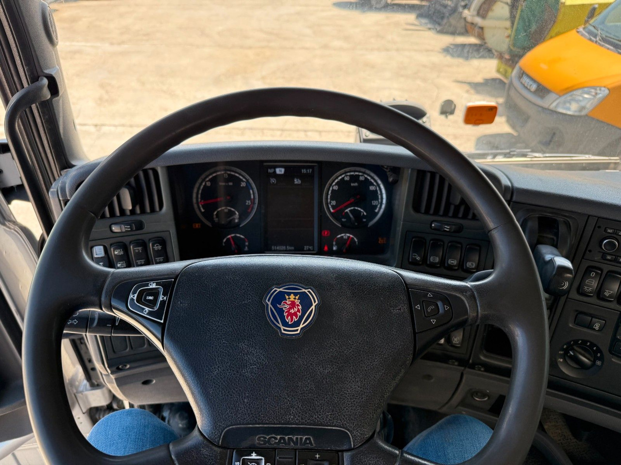 משאית צד נופל/ שטוחה, משאית מנוף Scania G440 Brücke mit Ladekran: תמונה 6