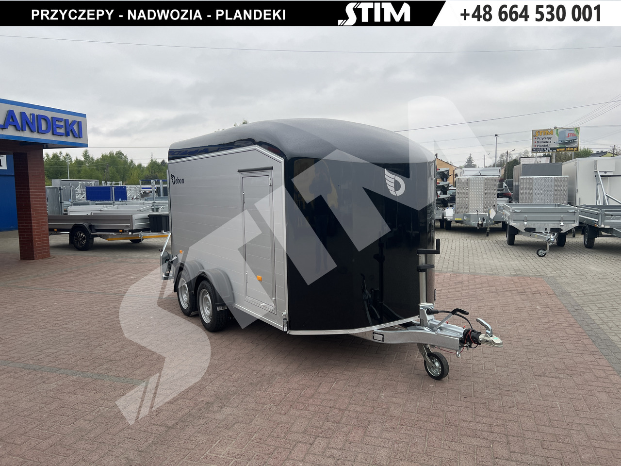 Cheval Liberté C700 - קרון נגרר בתיבה סגורה: תמונה 1 Cheval Liberté C700 - קרון נגרר בתיבה סגורה: תמונה 1