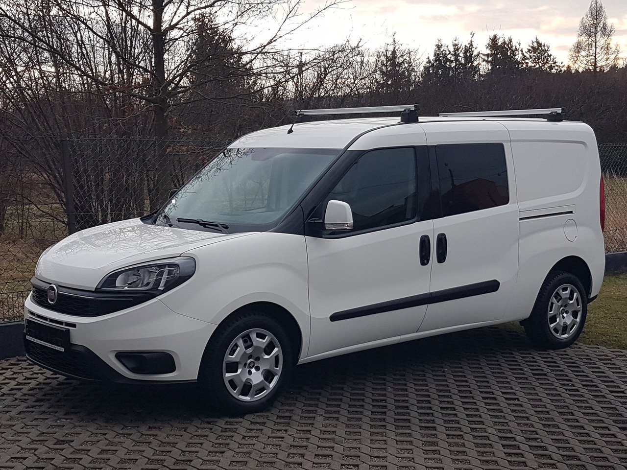 FIAT FIAT DOBLO DŁUGI 1,6 16V DIESEL EURO-6CH MULTIJET DOBLO DŁUGI 1,6 16V DIESEL EURO-6CH MULTIJET 105 KM 6-BIEGÓW MANUAL MAXI WERSJA 5 – OSÓB - כלי רכב מסחרי, כלי רכב מסחרי קומבי: תמונה 2 FIAT FIAT DOBLO DŁUGI 1,6 16V DIESEL EURO-6CH MULTIJET DOBLO DŁUGI 1,6 16V DIESEL EURO-6CH MULTIJET 105 KM 6-BIEGÓW MANUAL MAXI WERSJA 5 – OSÓB - כלי רכב מסחרי, כלי רכב מסחרי קומבי: תמונה 2
