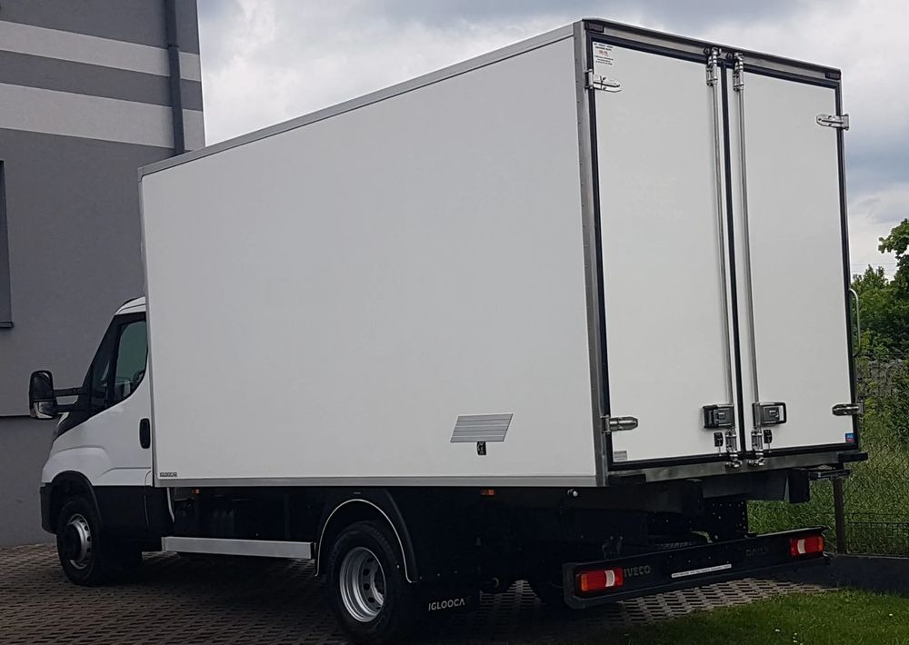 Iveco 72-180 DAILY 8EP KONTENER IZOTERMA 4,16x2,10x2,09 DMC 7200 KG KLIMATRONIK TEMPOMAT KRAJOWY - משאית תיבה: תמונה 3 Iveco 72-180 DAILY 8EP KONTENER IZOTERMA 4,16x2,10x2,09 DMC 7200 KG KLIMATRONIK TEMPOMAT KRAJOWY - משאית תיבה: תמונה 3