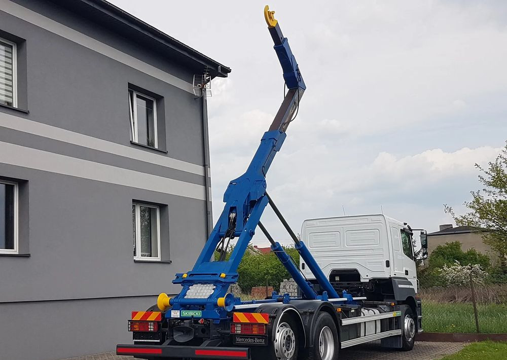Mercedes-Benz AXOR ACTROS 2540 HAKOWIEC 3 OSIE - משאית הרמת וו: תמונה 4 Mercedes-Benz AXOR ACTROS 2540 HAKOWIEC 3 OSIE - משאית הרמת וו: תמונה 4