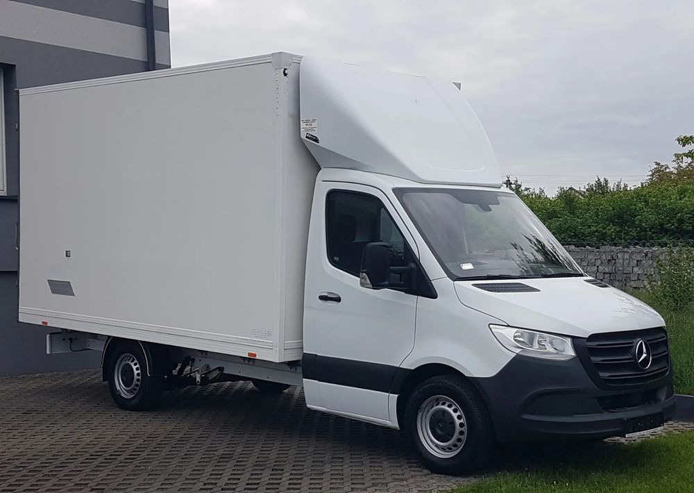 Mercedes-Benz Sprinter KONTENER 8EP 4,12x2,15x2,30 KLIMA 314 CDI MANUAL KRAJOWY AC - כלי רכב מסחרי עם תיבה: תמונה 1 Mercedes-Benz Sprinter KONTENER 8EP 4,12x2,15x2,30 KLIMA 314 CDI MANUAL KRAJOWY AC - כלי רכב מסחרי עם תיבה: תמונה 1