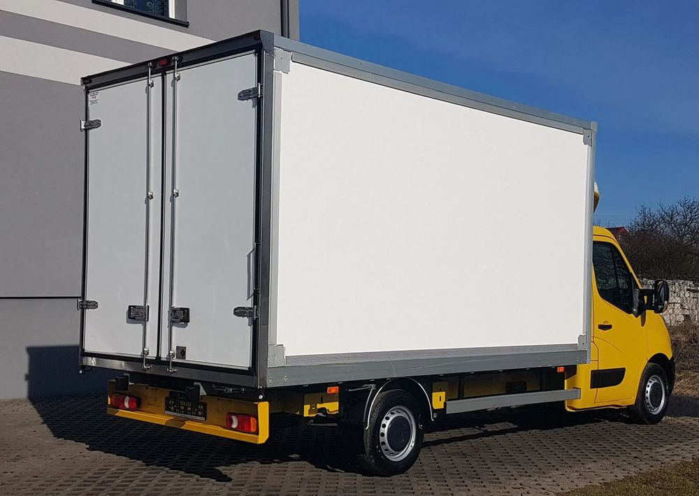 Renault MASTER KONTENER 8EP 4,21x2,23x2,22 KLIMA KRAJOWY MANUAL 6-BIEGÓW - כלי רכב מסחרי עם תיבה: תמונה 4 Renault MASTER KONTENER 8EP 4,21x2,23x2,22 KLIMA KRAJOWY MANUAL 6-BIEGÓW - כלי רכב מסחרי עם תיבה: תמונה 4