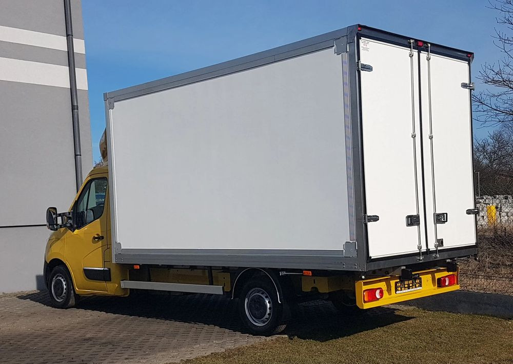 Renault MASTER KONTENER 8EP 4,21x2,23x2,22 KLIMA KRAJOWY MANUAL 6-BIEGÓW - כלי רכב מסחרי עם תיבה: תמונה 3 Renault MASTER KONTENER 8EP 4,21x2,23x2,22 KLIMA KRAJOWY MANUAL 6-BIEGÓW - כלי רכב מסחרי עם תיבה: תמונה 3