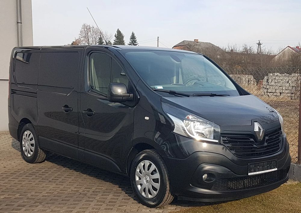 Renault TRAFIC KLIMA TEMPOMAT 1,6 DCI 145 BLASZAK VAN FURGON KRAJOWY L1H1 - כלי רכב מסחרי קטן: תמונה 1 Renault TRAFIC KLIMA TEMPOMAT 1,6 DCI 145 BLASZAK VAN FURGON KRAJOWY L1H1 - כלי רכב מסחרי קטן: תמונה 1