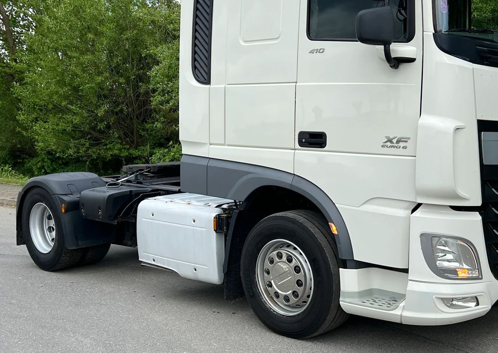 DAF * DAF XF 106 * SPROWADZONY * SUPER STAN CIĄGNIK SIODŁOWY Euro 6 - יחידת טרקטור: תמונה 4 DAF * DAF XF 106 * SPROWADZONY * SUPER STAN CIĄGNIK SIODŁOWY Euro 6 - יחידת טרקטור: תמונה 4