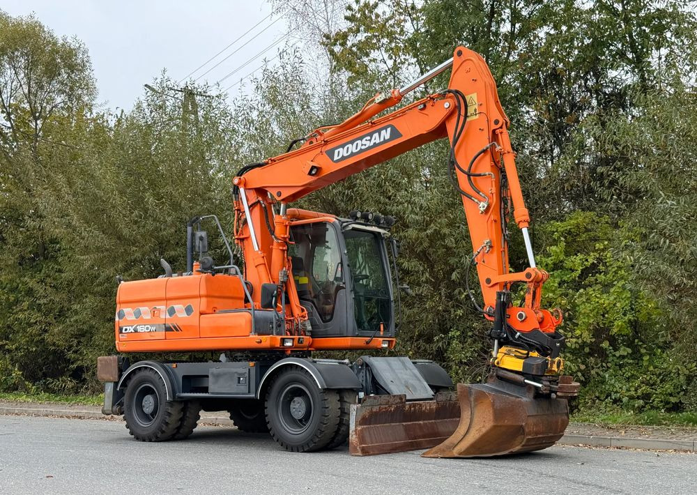 Doosan * DOOSAN DX160W *ROTOTILT* GPS 2D Leica * Sprowadzona * Stan Perfekcyjny * Koparka Kołowa * - מחפר גלגלים: תמונה 2 Doosan * DOOSAN DX160W *ROTOTILT* GPS 2D Leica * Sprowadzona * Stan Perfekcyjny * Koparka Kołowa * - מחפר גלגלים: תמונה 2