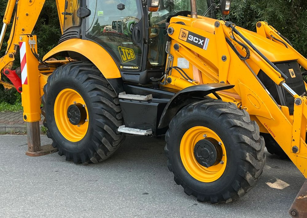 JCB * 3CX * JCB CONTRACTOR * Koparko Ładowarka Bardzo Dobry Stan - מחפרון: תמונה 3 JCB * 3CX * JCB CONTRACTOR * Koparko Ładowarka Bardzo Dobry Stan - מחפרון: תמונה 3
