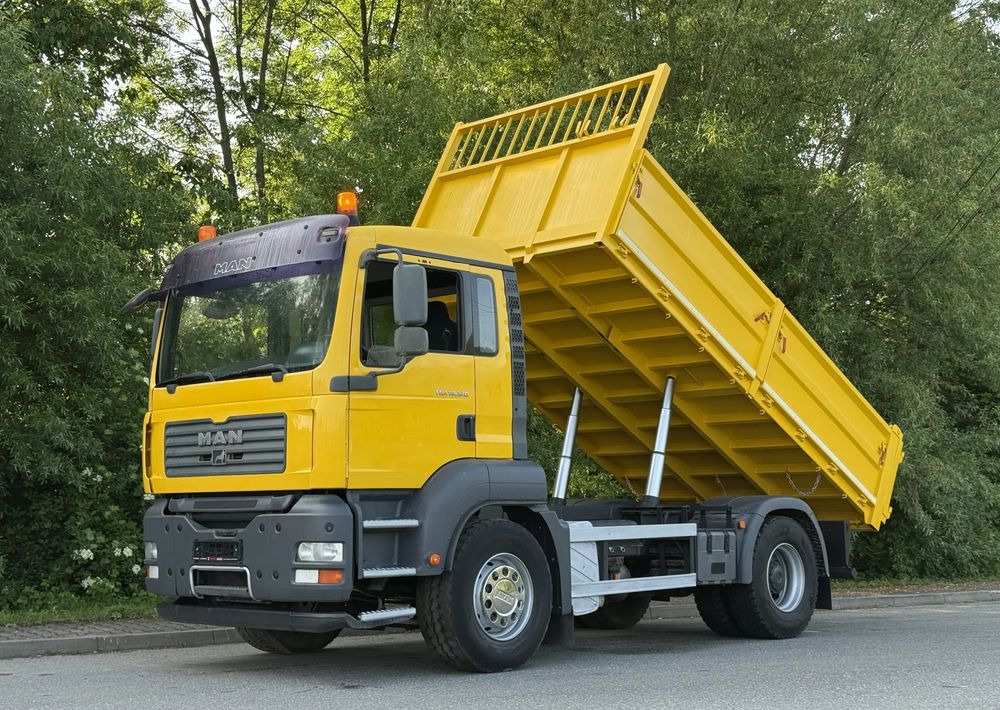 MAN * MAN TGA 18-320 * Kiper Wywrotka * 4x2 * Kran * Sprowadzony* Bardzo Dobry Stan - מזהיר: תמונה 1 MAN * MAN TGA 18-320 * Kiper Wywrotka * 4x2 * Kran * Sprowadzony* Bardzo Dobry Stan - מזהיר: תמונה 1