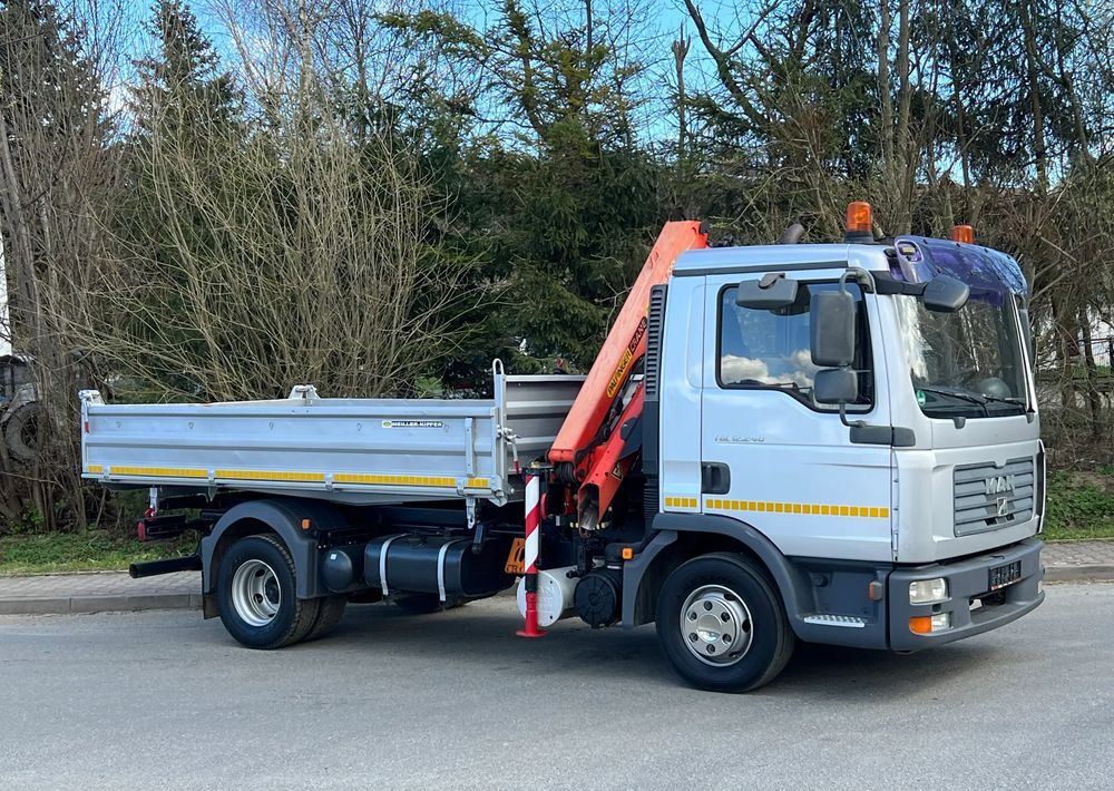 MAN MAN TGL 12-240 Kiper Wywrotka 4x2 Kran PALFINGER PK 12500 BARDZO DOBRY STAN - מזהיר: תמונה 3 MAN MAN TGL 12-240 Kiper Wywrotka 4x2 Kran PALFINGER PK 12500 BARDZO DOBRY STAN - מזהיר: תמונה 3