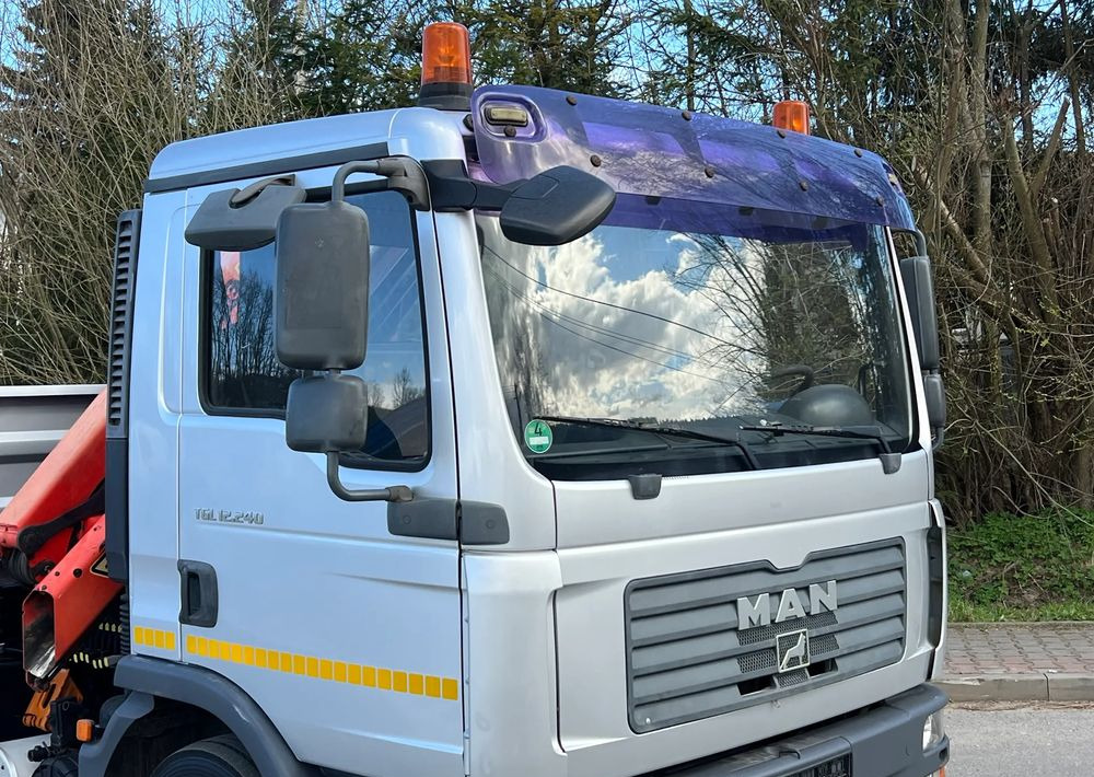 MAN MAN TGL 12-240 Kiper Wywrotka 4x2 Kran PALFINGER PK 12500 BARDZO DOBRY STAN - מזהיר: תמונה 5 MAN MAN TGL 12-240 Kiper Wywrotka 4x2 Kran PALFINGER PK 12500 BARDZO DOBRY STAN - מזהיר: תמונה 5