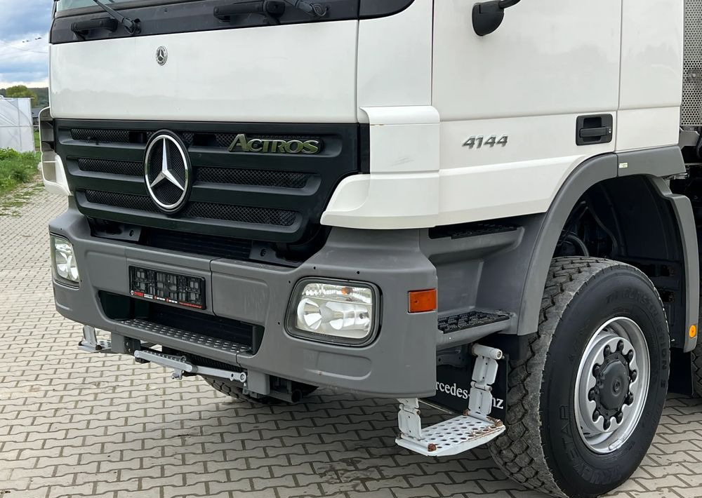 Mercedes-Benz * HDS Palfinger 150002 + FLY JIB PJ 170 * Mercedes Actros 8x6 * Dźwig * 40 TON * Wyciągarka * 35 Metrów * Kosz * - משאית מנוף: תמונה 4 Mercedes-Benz * HDS Palfinger 150002 + FLY JIB PJ 170 * Mercedes Actros 8x6 * Dźwig * 40 TON * Wyciągarka * 35 Metrów * Kosz * - משאית מנוף: תמונה 4