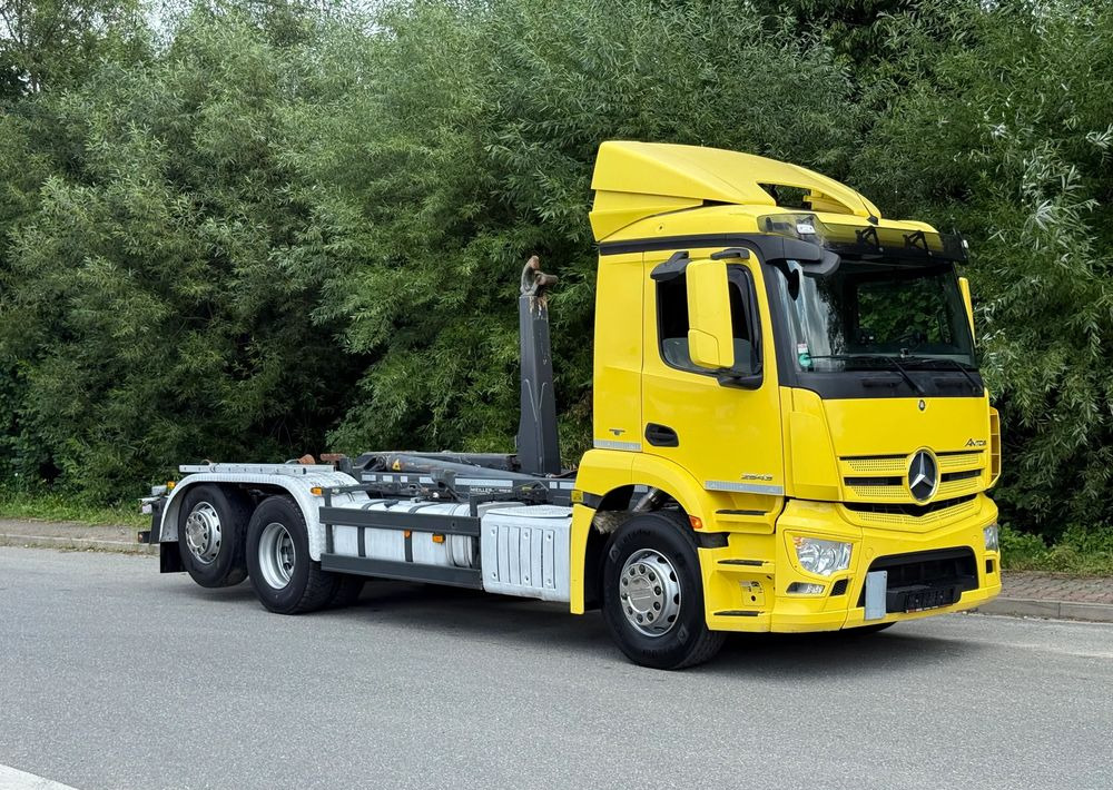 Mercedes-Benz * Hakowiec * Mercedes Antos 2543 * Sprowadzony * Stan Perfekcyjny - משאית הרמת וו: תמונה 2 Mercedes-Benz * Hakowiec * Mercedes Antos 2543 * Sprowadzony * Stan Perfekcyjny - משאית הרמת וו: תמונה 2