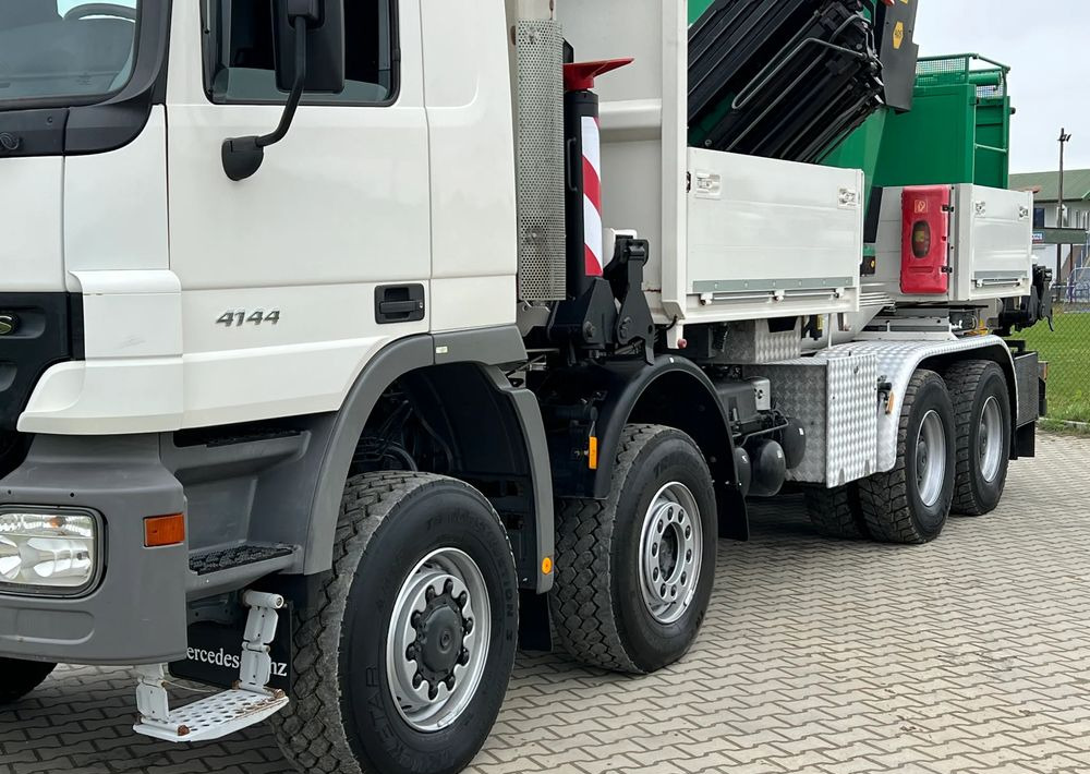Mercedes-Benz * Mercedes 8x6 Actros 4144 * HDS Palfinger 150002 + FLY JIB PJ 170 * Dźwig * 40 TON * Wyciągarka * 35 Metrów * Kosz * - משאית מנוף: תמונה 4 Mercedes-Benz * Mercedes 8x6 Actros 4144 * HDS Palfinger 150002 + FLY JIB PJ 170 * Dźwig * 40 TON * Wyciągarka * 35 Metrów * Kosz * - משאית מנוף: תמונה 4
