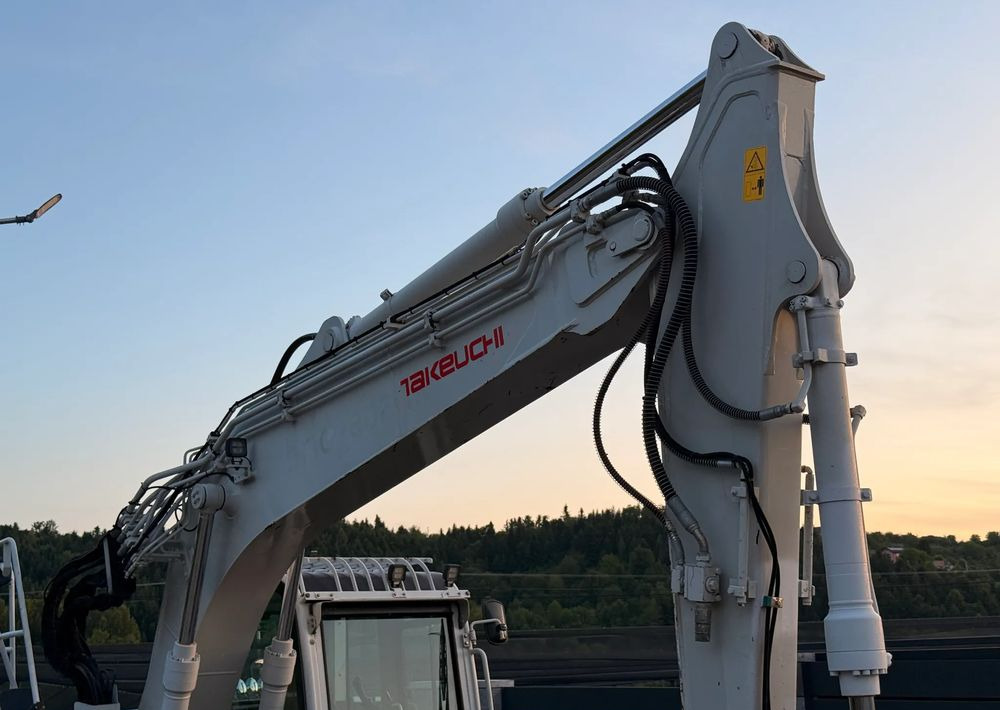 Takeuchi * Koparka Gąsienicowa * TAKEUCHI TB2150R 5100 MTH * Sprowadzona * Bardzo Dobry Stan - מחפר סורק: תמונה 3 Takeuchi * Koparka Gąsienicowa * TAKEUCHI TB2150R 5100 MTH * Sprowadzona * Bardzo Dobry Stan - מחפר סורק: תמונה 3