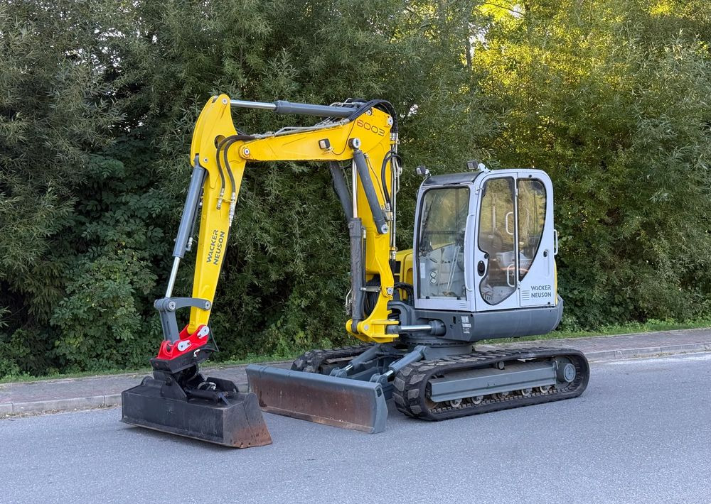 Wacker Neuson * Sprowadzona * Wacker Neuson 8003 * 3 x Ramiona * Bardzo Dobry Stan - מחפר סורק: תמונה 1 Wacker Neuson * Sprowadzona * Wacker Neuson 8003 * 3 x Ramiona * Bardzo Dobry Stan - מחפר סורק: תמונה 1