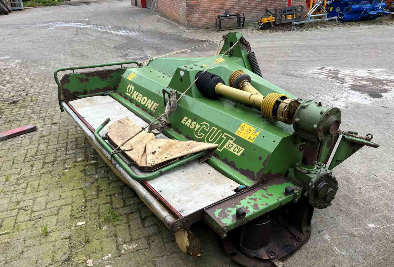 Krone Easycut 320 CV frontmaaier weidebouwmachines - מכסחה: תמונה 2 Krone Easycut 320 CV frontmaaier weidebouwmachines - מכסחה: תמונה 2