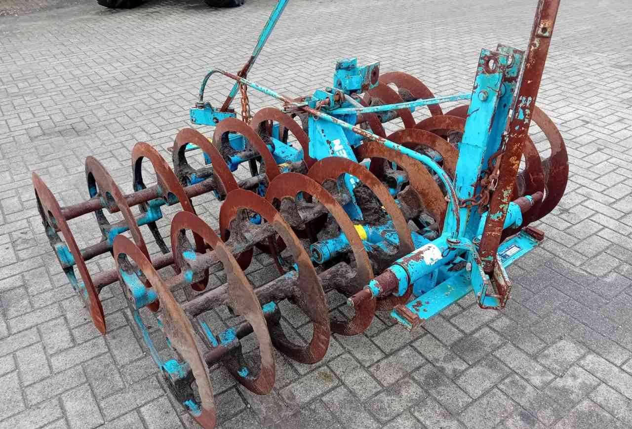 Lemken Variopack 110 WDP vorenpakker grondbewerking - רולר חקלאי: תמונה 1 Lemken Variopack 110 WDP vorenpakker grondbewerking - רולר חקלאי: תמונה 1
