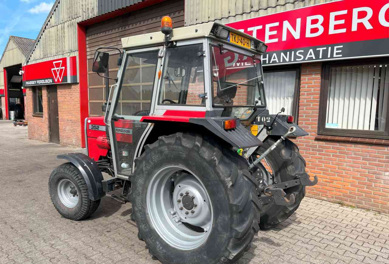 Massey Ferguson 352 Turbo Tractoren. - טרקטור חקלאי: תמונה 4 Massey Ferguson 352 Turbo Tractoren. - טרקטור חקלאי: תמונה 4