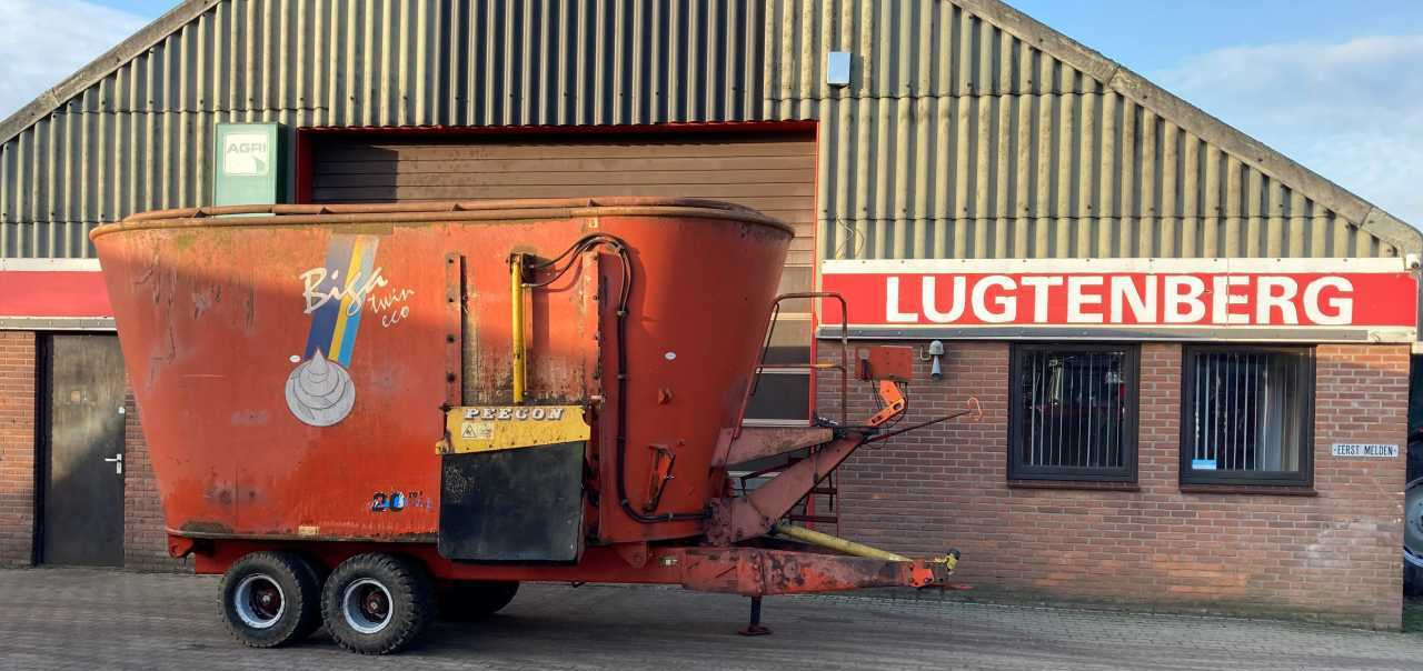 Peecon VME 200 Voermengwagen Voermachines - עגלת מערבל מספוא: תמונה 1 Peecon VME 200 Voermengwagen Voermachines - עגלת מערבל מספוא: תמונה 1