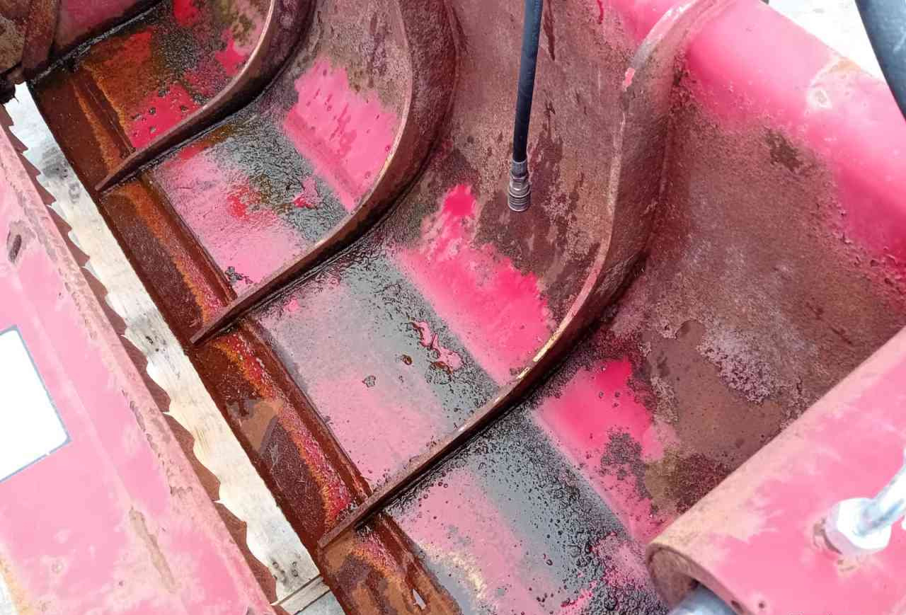 Redrock Allround 85-200 kuilhapper Volvo L30 aansl. voermachines - ציוד צמחי: תמונה 5 Redrock Allround 85-200 kuilhapper Volvo L30 aansl. voermachines - ציוד צמחי: תמונה 5