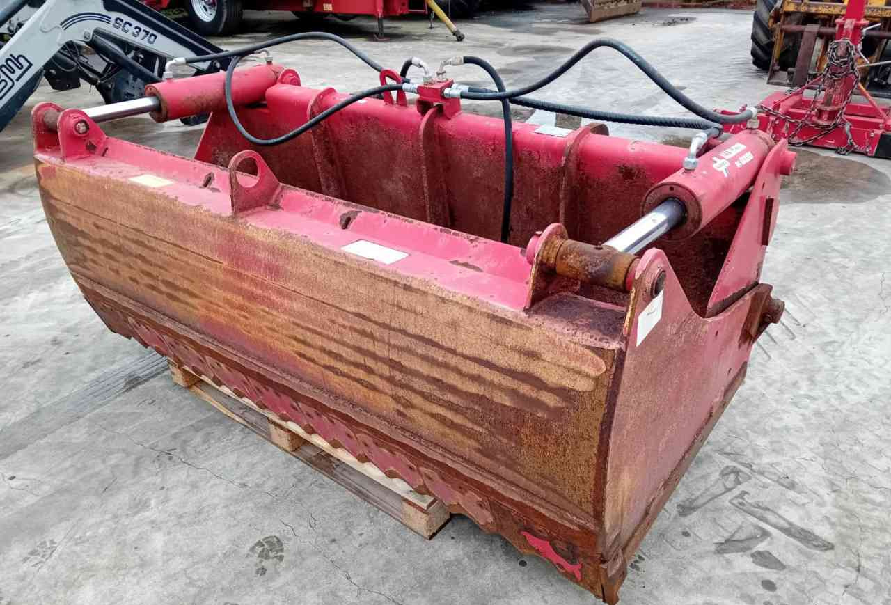 Redrock Allround 85-200 kuilhapper Volvo L30 aansl. voermachines - ציוד צמחי: תמונה 1 Redrock Allround 85-200 kuilhapper Volvo L30 aansl. voermachines - ציוד צמחי: תמונה 1