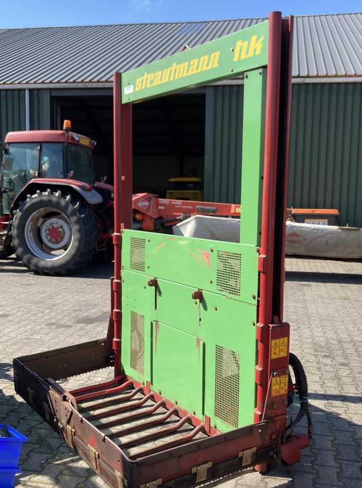 Strautmann Hydrofox HK3 kuilsnijder kuilvoersnijder U snijder voermachines - ציוד צמחי: תמונה 1 Strautmann Hydrofox HK3 kuilsnijder kuilvoersnijder U snijder voermachines - ציוד צמחי: תמונה 1