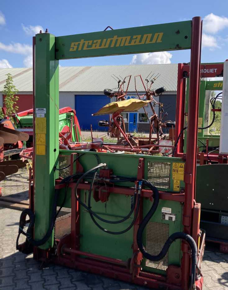 Strautmann Hydrofox HK3 kuilsnijder kuilvoersnijder U snijder voermachines - ציוד צמחי: תמונה 2 Strautmann Hydrofox HK3 kuilsnijder kuilvoersnijder U snijder voermachines - ציוד צמחי: תמונה 2