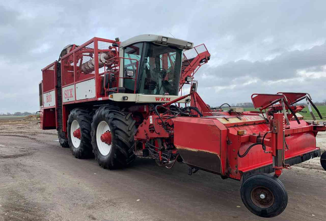 WKM Agrifac WKM BIG SIX Bietenrooier, rooimachines, oogstmachines. - מקצרת סלק: תמונה 1 WKM Agrifac WKM BIG SIX Bietenrooier, rooimachines, oogstmachines. - מקצרת סלק: תמונה 1