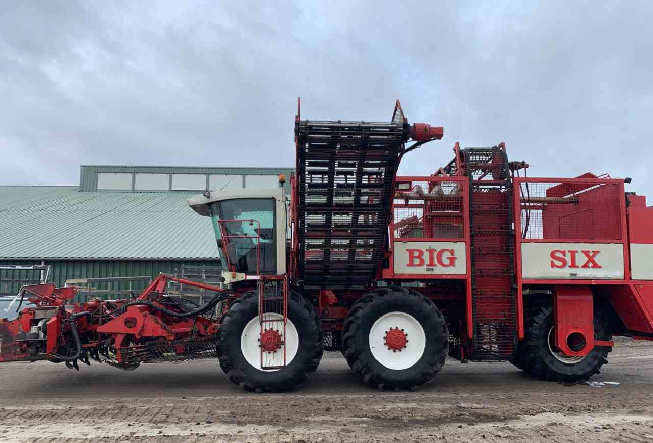 WKM Agrifac WKM BIG SIX Bietenrooier, rooimachines, oogstmachines. - מקצרת סלק: תמונה 2 WKM Agrifac WKM BIG SIX Bietenrooier, rooimachines, oogstmachines. - מקצרת סלק: תמונה 2