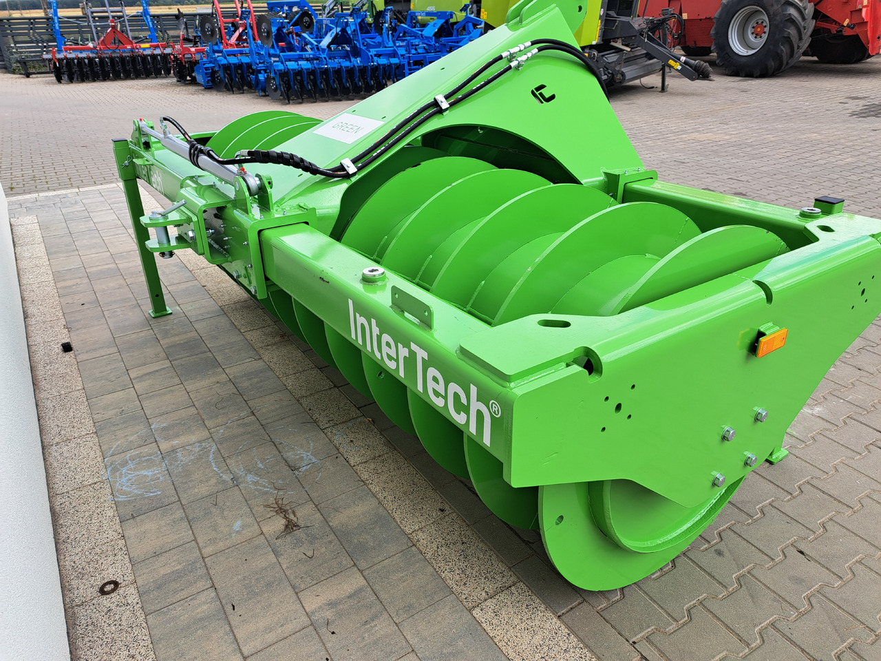 INTER-TECH 3.0m wał dogniatający - רולר חקלאי: תמונה 3 INTER-TECH 3.0m wał dogniatający - רולר חקלאי: תמונה 3