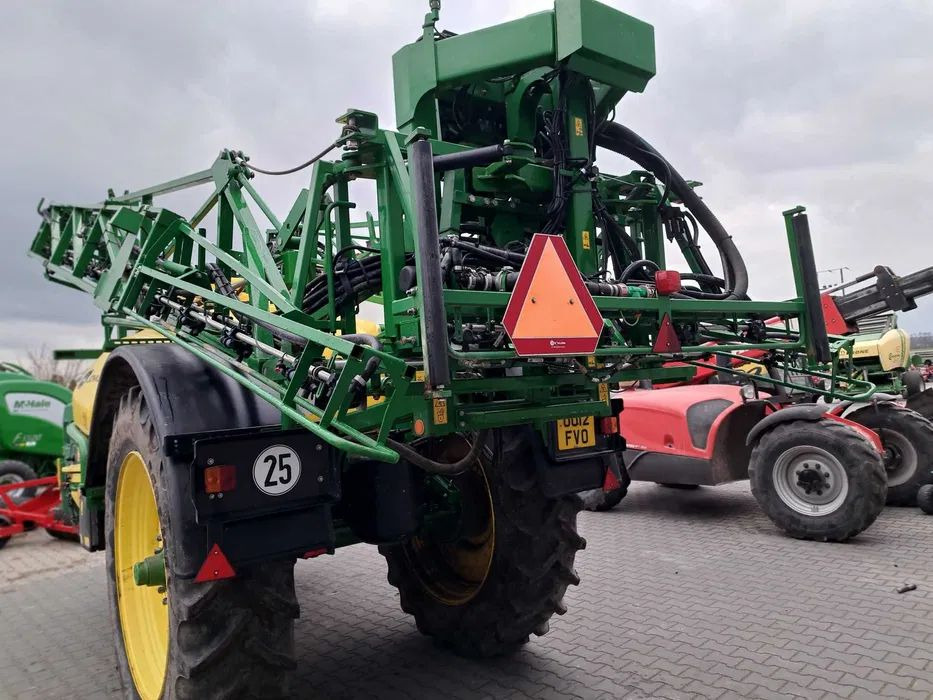 John Deere 944i - מרסס נגרר: תמונה 3 John Deere 944i - מרסס נגרר: תמונה 3
