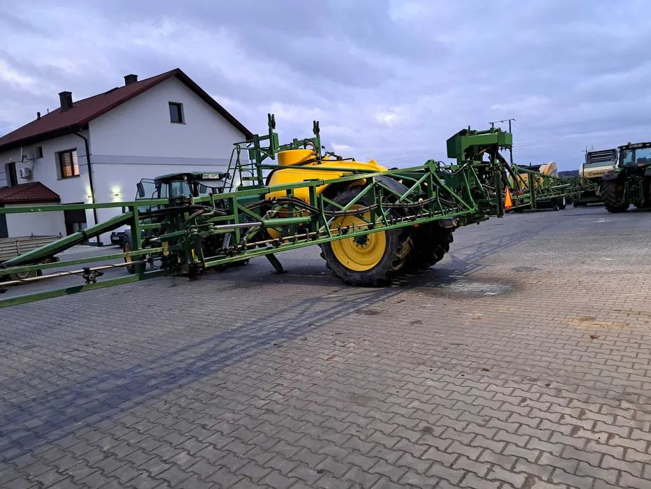 John Deere 944i - מרסס נגרר: תמונה 5 John Deere 944i - מרסס נגרר: תמונה 5