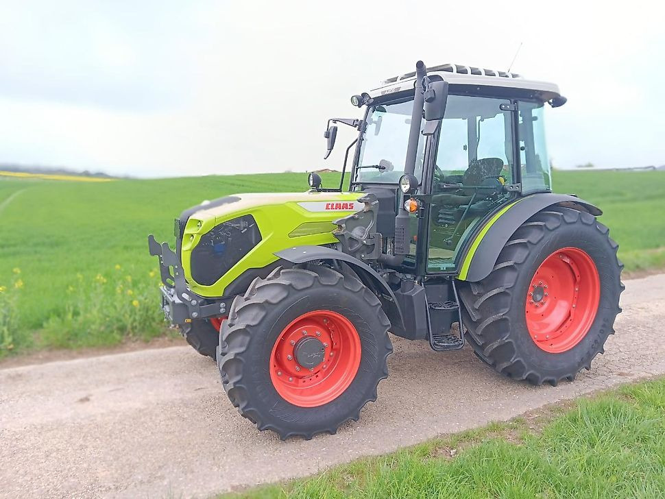 Claas CLAAS AXOS 240 Traktor Schlepper Frontlader - Konsolen Klima - טרקטור חקלאי: תמונה 5 Claas CLAAS AXOS 240 Traktor Schlepper Frontlader - Konsolen Klima - טרקטור חקלאי: תמונה 5