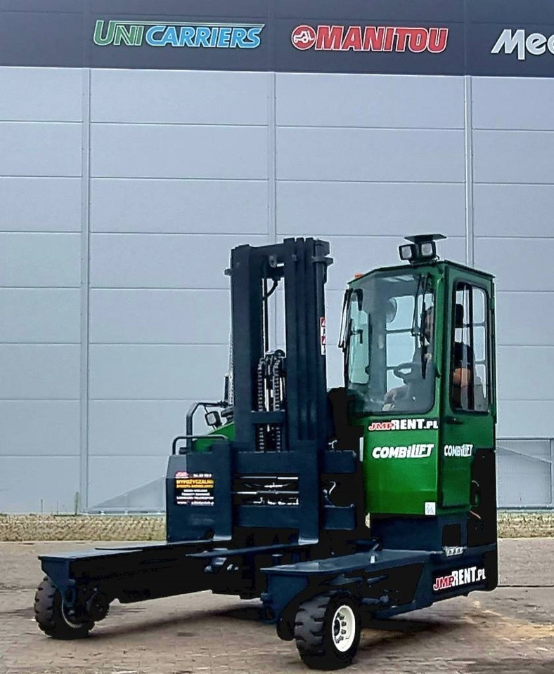 Combilift C 4000 LPG DEMO 196hrs - משאית הגעה ב-4 דרכים: תמונה 5 Combilift C 4000 LPG DEMO 196hrs - משאית הגעה ב-4 דרכים: תמונה 5