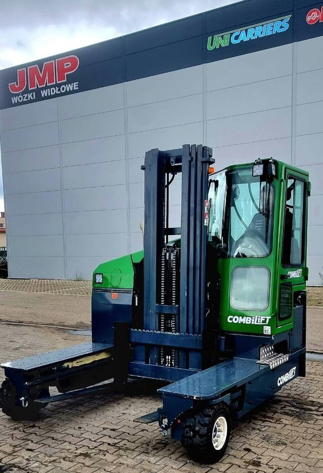 משאית הגעה ב-4 דרכים Combilift C 4000 MK4 DIESEL: תמונה 13 משאית הגעה ב-4 דרכים Combilift C 4000 MK4 DIESEL: תמונה 13
