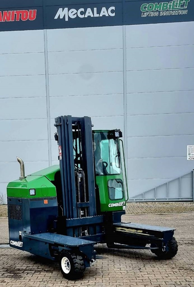 משאית הגעה ב-4 דרכים Combilift C 4000 MK4 DIESEL: תמונה 12 משאית הגעה ב-4 דרכים Combilift C 4000 MK4 DIESEL: תמונה 12