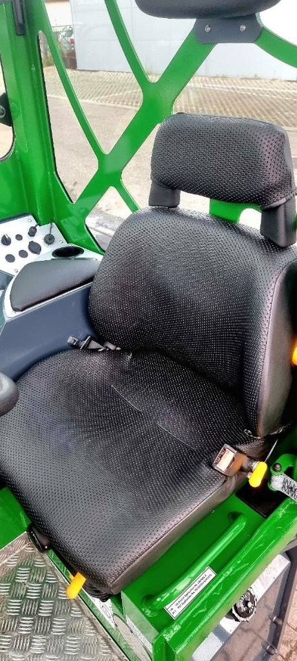 משאית הגעה ב-4 דרכים Combilift C 4000 MK4 DIESEL: תמונה 16 משאית הגעה ב-4 דרכים Combilift C 4000 MK4 DIESEL: תמונה 16