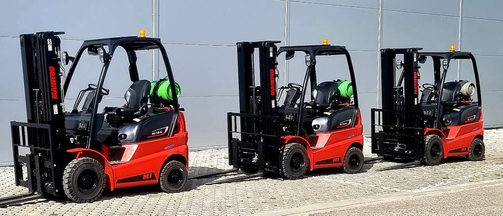Manitou MI 18 G NEW DUPLEX 3300mm - מלגזת LPG: תמונה 3 Manitou MI 18 G NEW DUPLEX 3300mm - מלגזת LPG: תמונה 3