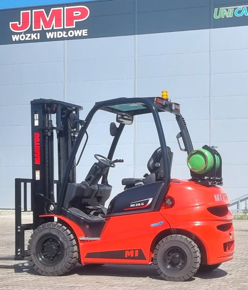 Manitou MI 25 G UNUSED SALE !! - מלגזת LPG: תמונה 1 Manitou MI 25 G UNUSED SALE !! - מלגזת LPG: תמונה 1