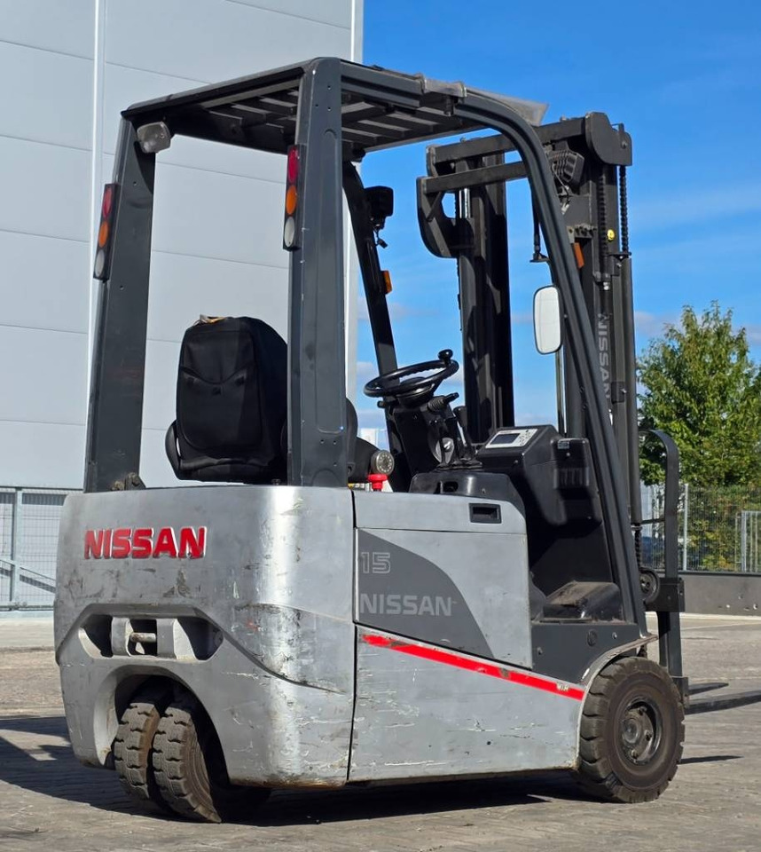 Nissan 1N1L 15Q - מלגזה חשמלית: תמונה 5 Nissan 1N1L 15Q - מלגזה חשמלית: תמונה 5