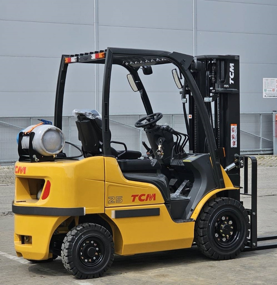 חָדָשׁ מלגזת LPG TCM FGE25-E2 UNUSED TRIPLEX 4700mm: תמונה 12
