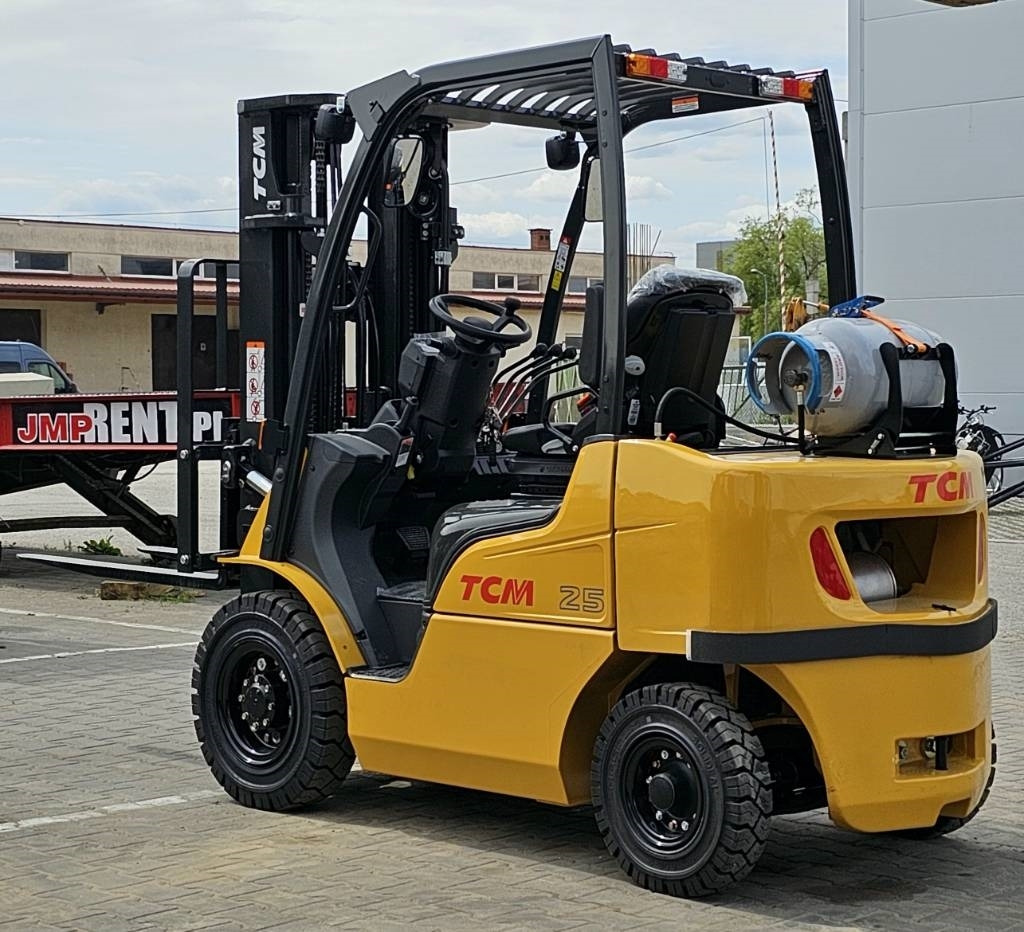 חָדָשׁ מלגזת LPG TCM FGE25-E2 UNUSED TRIPLEX 4700mm: תמונה 9