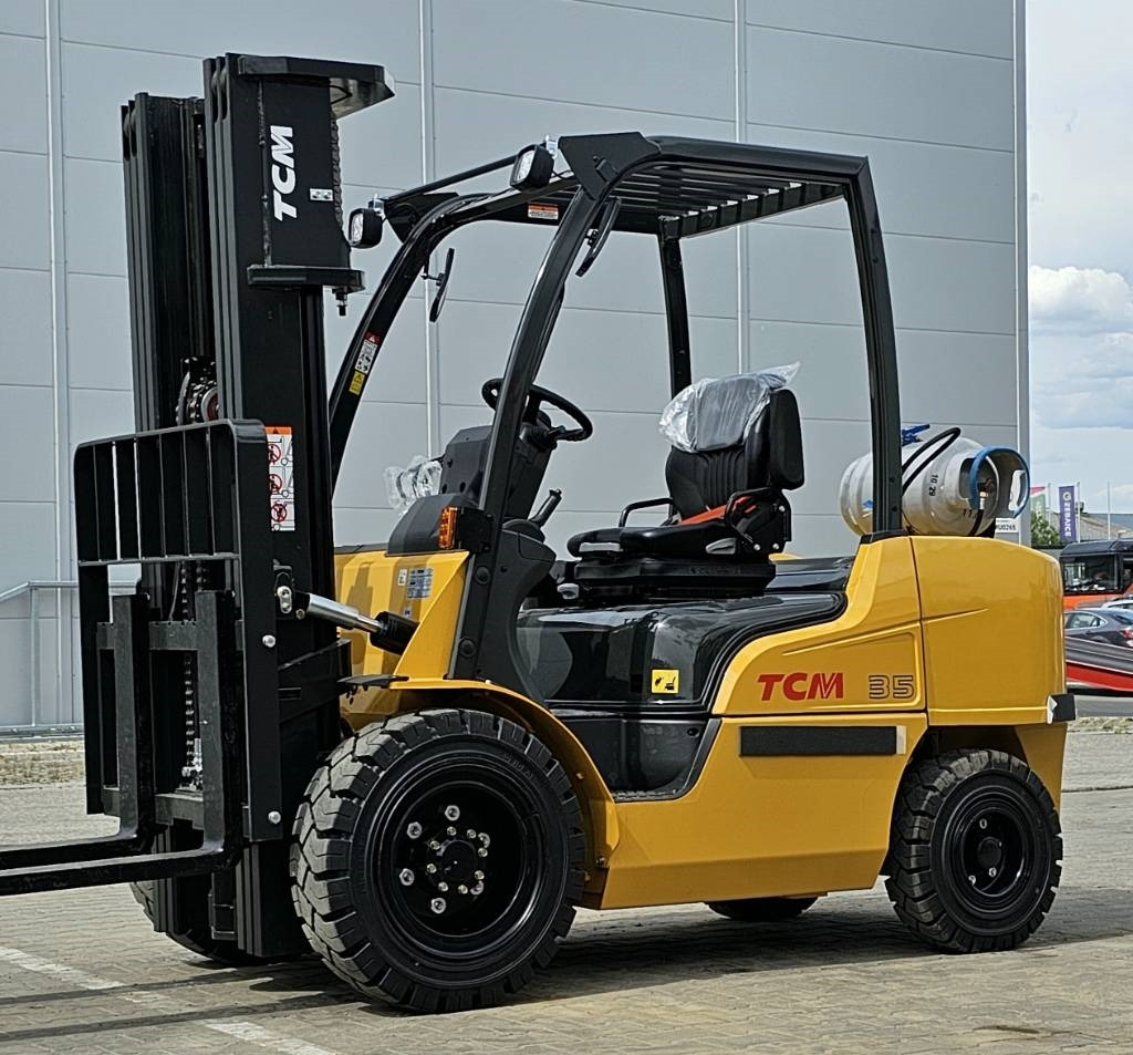 TCM FGE35-E2 BRAND NEW TR4300mm - מלגזת LPG: תמונה 5 TCM FGE35-E2 BRAND NEW TR4300mm - מלגזת LPG: תמונה 5