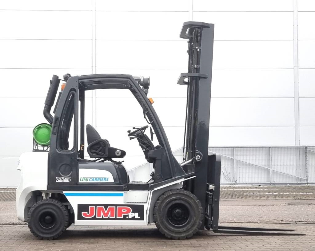 מלגזת LPG UniCarriers U1D2A25LQ DX25: תמונה 8 מלגזת LPG UniCarriers U1D2A25LQ DX25: תמונה 8