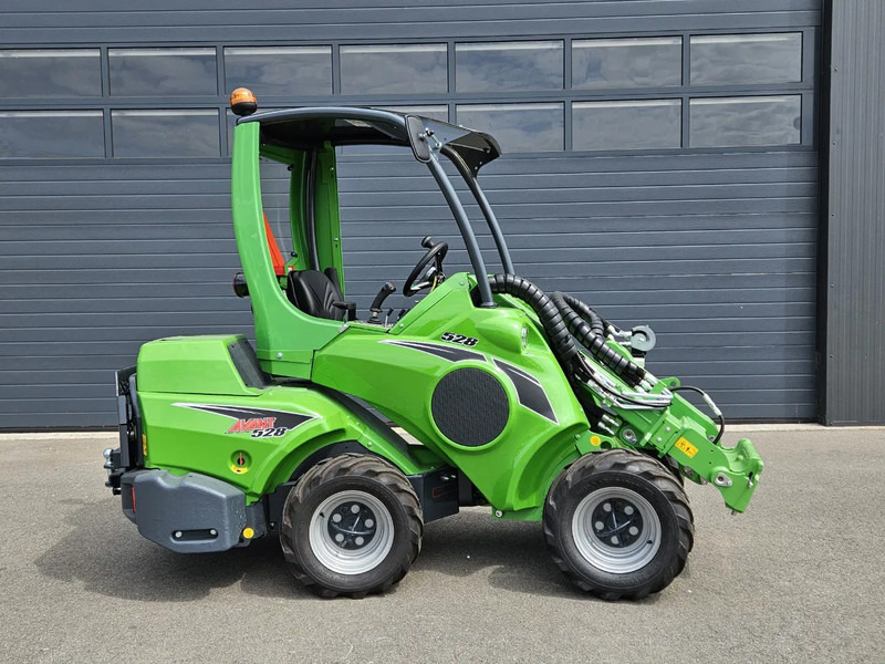 Avant 528 Rental mini-shovel - מעמיס רצועות קומפקטי: תמונה 2 Avant 528 Rental mini-shovel - מעמיס רצועות קומפקטי: תמונה 2